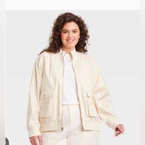 Universal Thread Women's Cargo Bomber Jacket Cream Size 4X